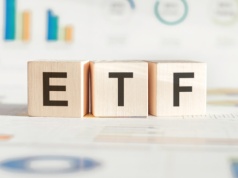 ETF na złoto, srebro i Bitcoin: jak zagrać rynek po korekcie?