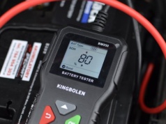 Napięcie, rezystancja, CCA, SOH, SOC – jak czytać parametry akumulatora?