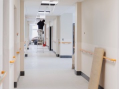 ’Tu mogą dziać się kolejne cuda” – nowy blok operacyjny w Tarnowie skróci kolejki i unowocześni chirurgię