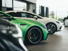 Dealerzy w panice? Tysiące nowych aut stoją niesprzedane. Potężne rabaty