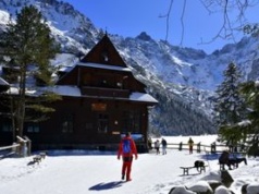 Poskarżył się na toalety nad Morskim Okiem. TPN tłumaczy