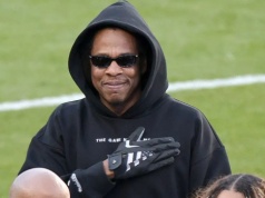 Jay-Z wysłał wiadomość do środowiska rapowego podczas Super Bowl