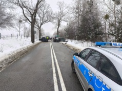 Czołówka na wyjeździe z Olsztyna. Droga będzie zablokowana przez kilka godzin