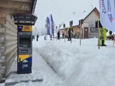 Euronet tnie limit wypłat Blikiem. Blik: zapraszamy do Żabki i Dino