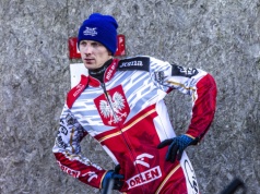 Żużel. Aż trzy zmiany w 2025 roku! Rekordy torów w 2. Ekstralidze