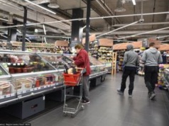 Carrefour zwolni 250 osób. Polacy z listem do centrali we Francji