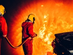 Elektryki płoną znacznie rzadziej, niż się wydaje. Jest najnowszy raport