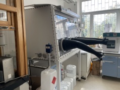 Stara technologia, nowa moc. Porowaty węgiel przewodzący kontra baterie litowo-jonowe