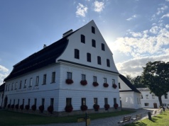 Velke Losiny – muzeum i ostatnia manufaktura papieru w Republice Czeskiej