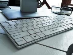 Wpłacili ponad 21 mld zł na emerytury. Wkrótce mogą zacząć znikać z rynku pracy