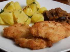 Jesz jak ptaszek, a i tak boli cię brzuch po posiłku? Oto powód