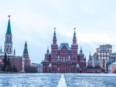 Rosja przerzuca supermyśliwce pod granicę z Japonią. Sygnał ze strony Kremla