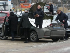 Antoni Macierewicz wciąż bez prawa jazdy. Były szef MON znów przyłapany… na tylnym s…