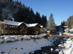 Malownicze miasteczko blisko Polski. Narciarze dojadą tutaj w 45 minut