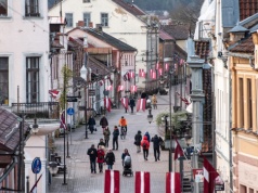 Lata temu Polacy wyjechali na Łotwę. "Drugim językiem był rosyjski. Po wojnie się to zmieniło"