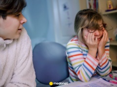 Szwedzi analizują przypadki dzieci. "Otrzymują błędne diagnozy"