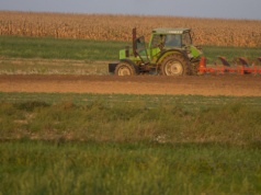 Te środki należą się rolnikom. Do 31 marca wnioski o rekompensatę z FOR