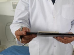 Lubiński: Wiele powszechnych nowotworów ma w dużym odsetku podłoże genetyczne