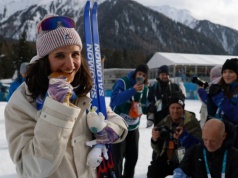 Najpierw okradła koleżankę, a teraz pokonała ją na ZIO! Podwójne złoto dla gwiazdy