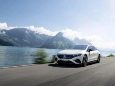 Autostradowa prawda o elektrykach, czyli 130 km/h i 0°C. Mercedesy pozamiatały!