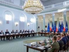 Zaskakująco długie posiedzenie RBN. Poseł uchyla rąbka tajemnicy