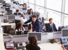 W tym dziale wynagrodzenia rosną. Nowe dane