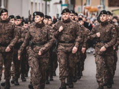 Przybywa zwolenników zasadniczej służby wojskowej. "Niekoniecznie wiedzą, z czym to się wiąże"