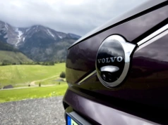 Volvo: Między giełdowym tąpnięciem a technologicznym skokiem