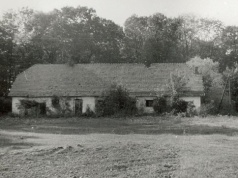 Jego dziadek kupił majątek, a on zagrał w ponad 100 filmach