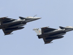 Indie zatwierdziły rekordowy zakup samolotów Dassault Rafale