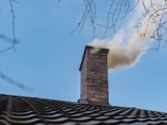 Rząd chce uratować Czyste Powietrze. Nowy plan, nowy bon