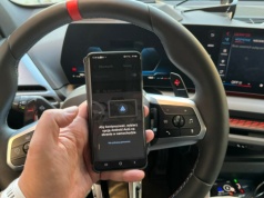 Zmiany w Android Auto w 2026 r. Skorzystają nie tylko użytkownicy Google Maps czy Gmail