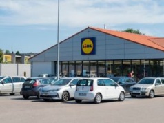 Nowy system na parkingach Lidla. Oto na czym polega