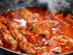 Wrzucam do jednego garnka i gotuję. Sycący obiad w 15 minut, którym naje się cała rodzina