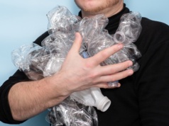 Szybka kasa na butelkach. Spryciarze testują system kaucyjny