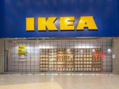 IKEA sprzymierza się z Carrefourem. Stawia na nowy format sklepu, który połączy dwa światy