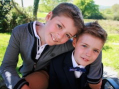 Brat mieszka w spadkowym mieszkaniu i nie chce się ruszać. Co mogą zrobić pozostali spadkobiercy