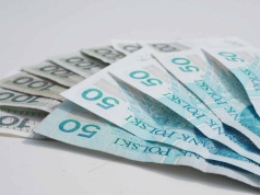 Inflacja w Polsce znowu rośnie? Znamy dane GUS. Co z obniżkami stóp?