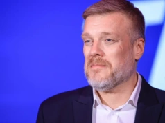 "Doraźna napie***lanka". Zandberg ostro: Dlatego trzeba skończyć z POPiSem