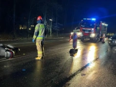 Wjechał skuterem w znak drogowy. Kierowca pijany