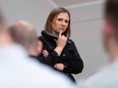 SAFE. Im bliżej przyjrzeć się szczegółom, tym więcej znaków zapytania