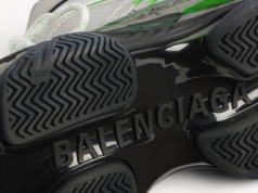 Balenciaga odświeża kultowe "Balenciagi" na wiosnę 2026. Generacja Z ustawi się w kolejce!