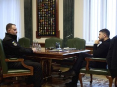 Policjanci - dobry i zły? Zełenski przeciwko “pokojowi za wszelką cenę”. Budanow bardziej pragmatyczny