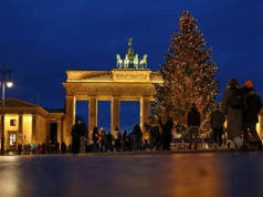 Czarne chmury zbierają się nad Berlinem. W niemieckiej stolicy może zabraknąć paliwa