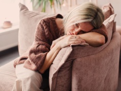 W jakim wieku człowiek jest najbardziej nieszczęśliwy? Naukowcy wytypowali