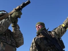 Polscy ochotnicy w Ukrainie unikną kar? Jeśli się zgłoszą