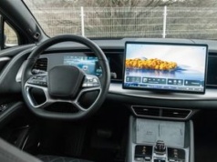 Witaj w krainie tabletów. Rozpoznasz nowe auta po ich wnętrzach?