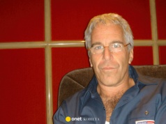 Tajemnica śmierci Jeffreya Epsteina. Patolog żąda wznowienia śledztwa: to mogło nie być samobójstwo