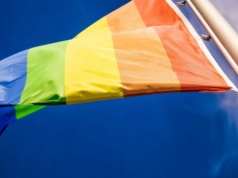 Szkoła przegrywa w sądzie. Nauczyciele mają zwracać się do ucznia „Wiktoria”