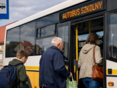 Autobus szkolny także dla mieszkańców
